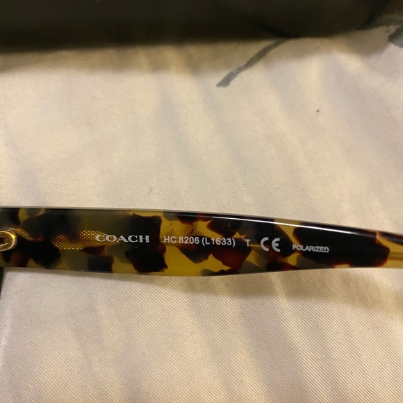 Coach sunglasses - Picture 5 of 8